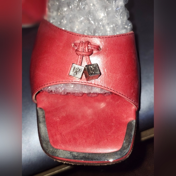 Women's Donald J Pliner Leather Heeled Sandals - Picture 4 of 7